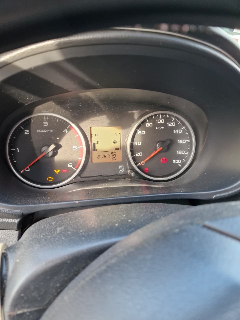 Mitsubishi L200 Work — foto 5 de 7