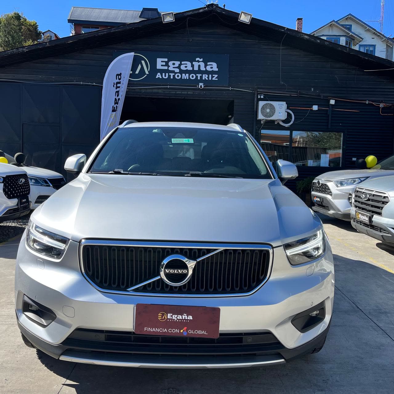 Volvo Xc40 — foto 15 de 15