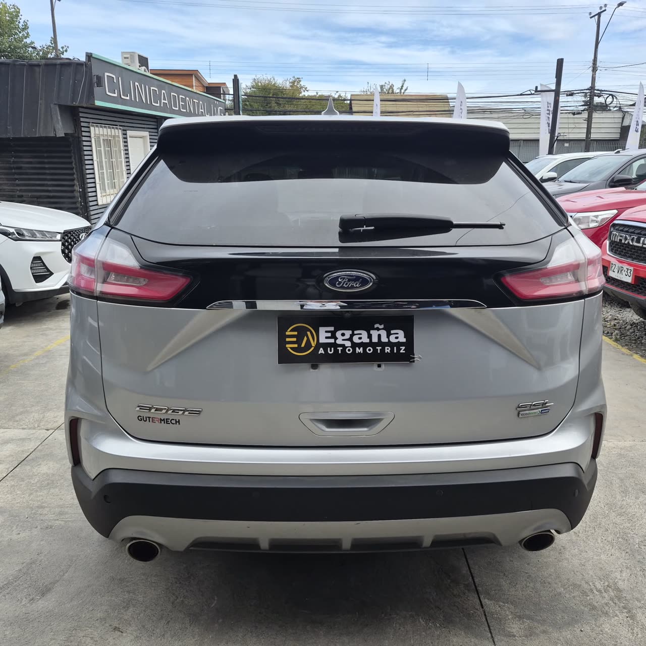 Ford Edge — foto 5 de 13