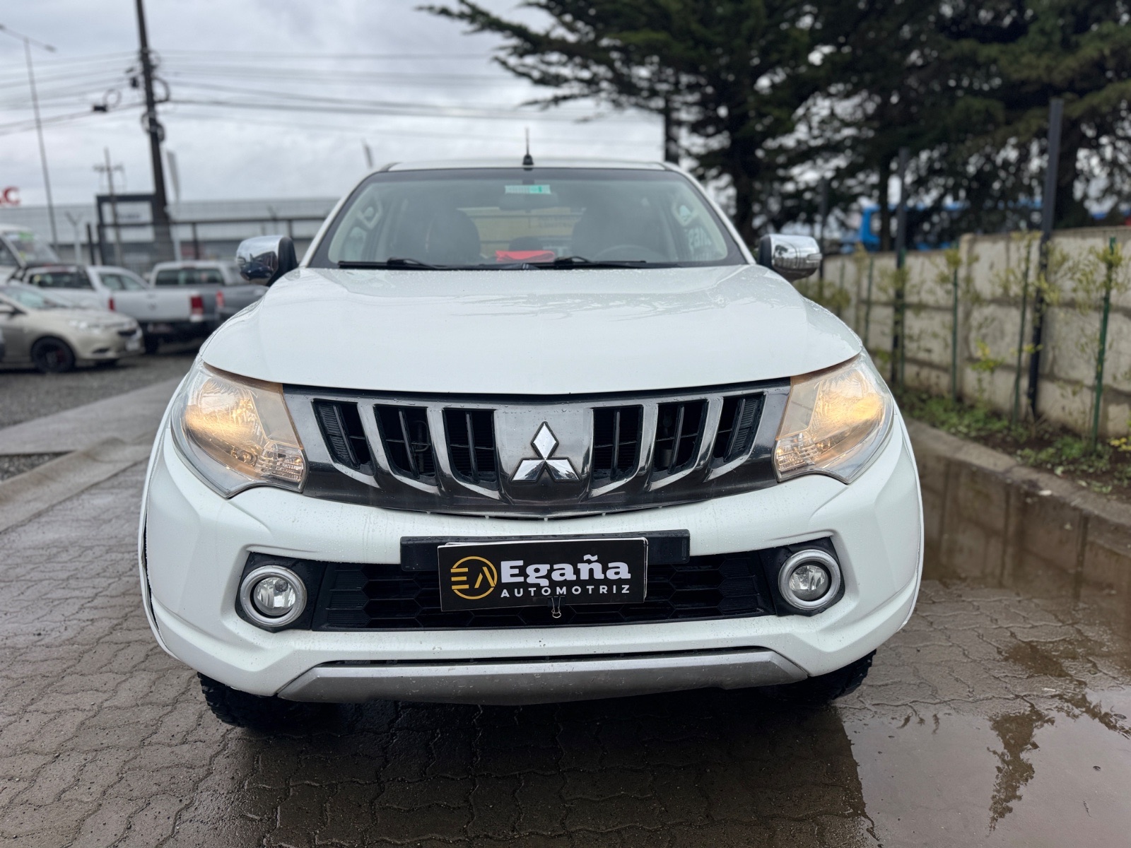 Mitsubishi L200 — foto 2 de 12
