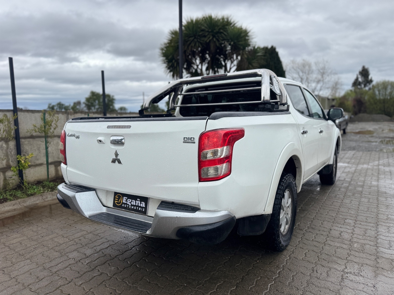 Mitsubishi L200 — foto 4 de 12