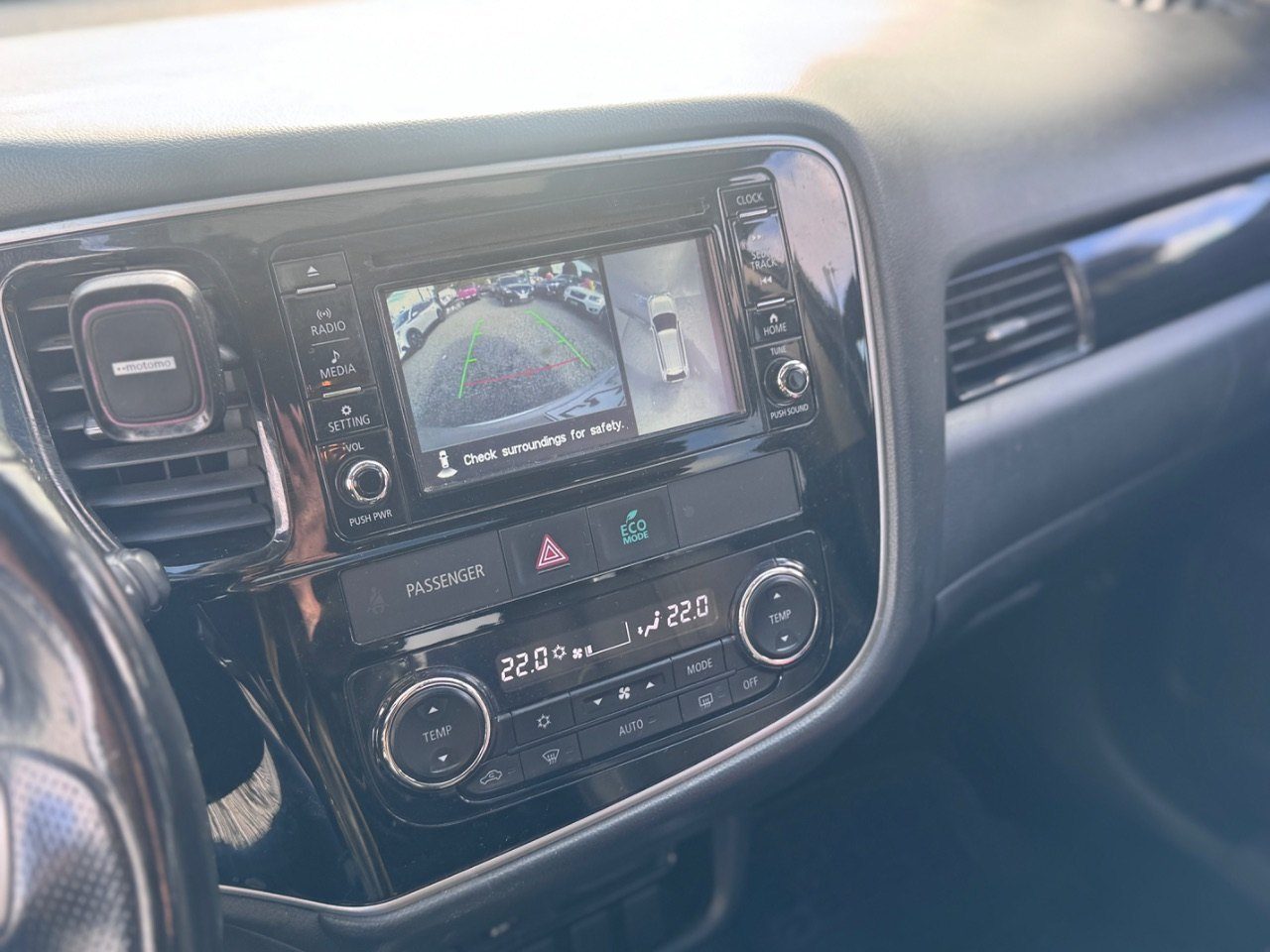 Mitsubishi Outlander — foto 9 de 13