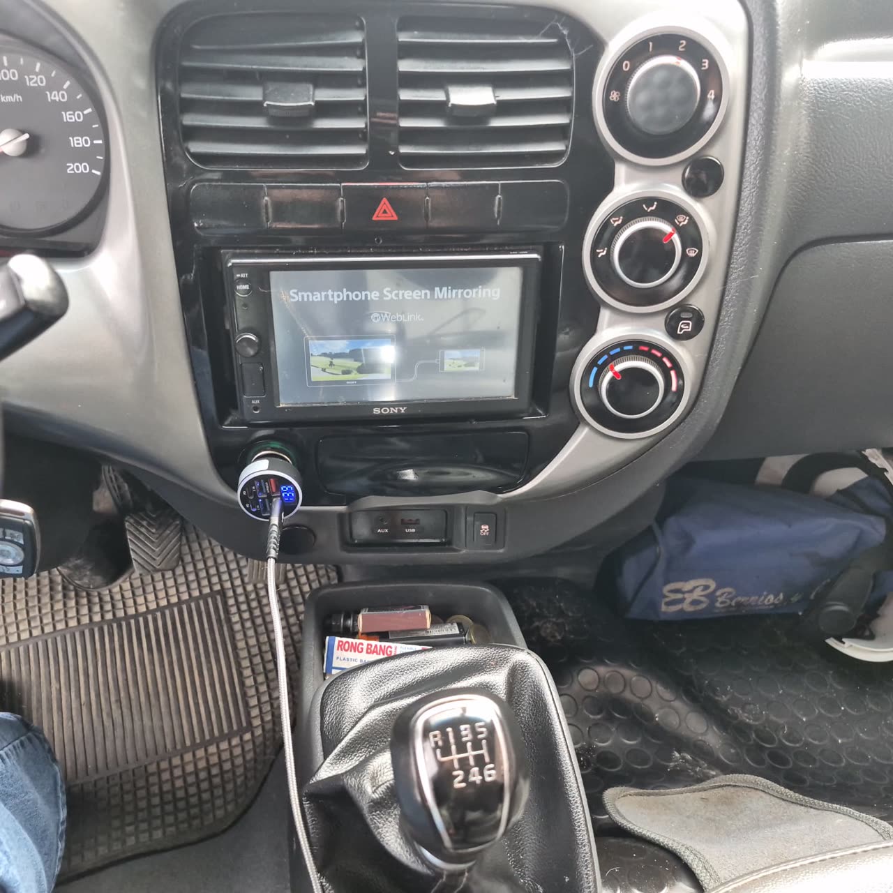 KIA Frontier — foto 11 de 15