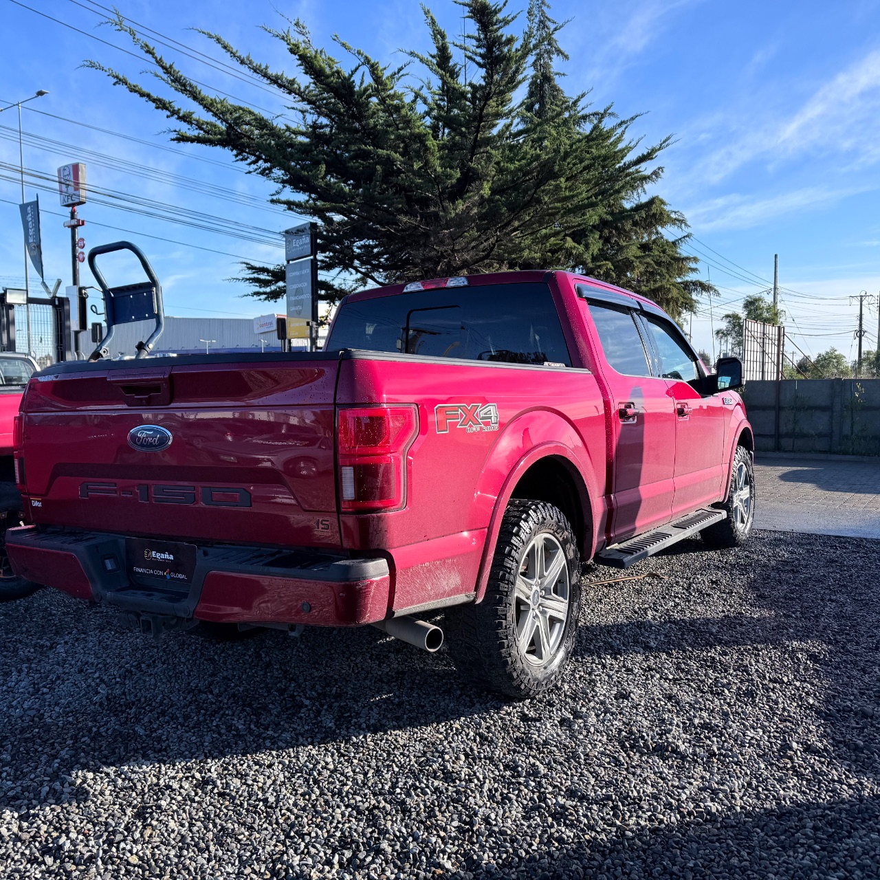 Ford F150 Lariat — foto 4 de 10
