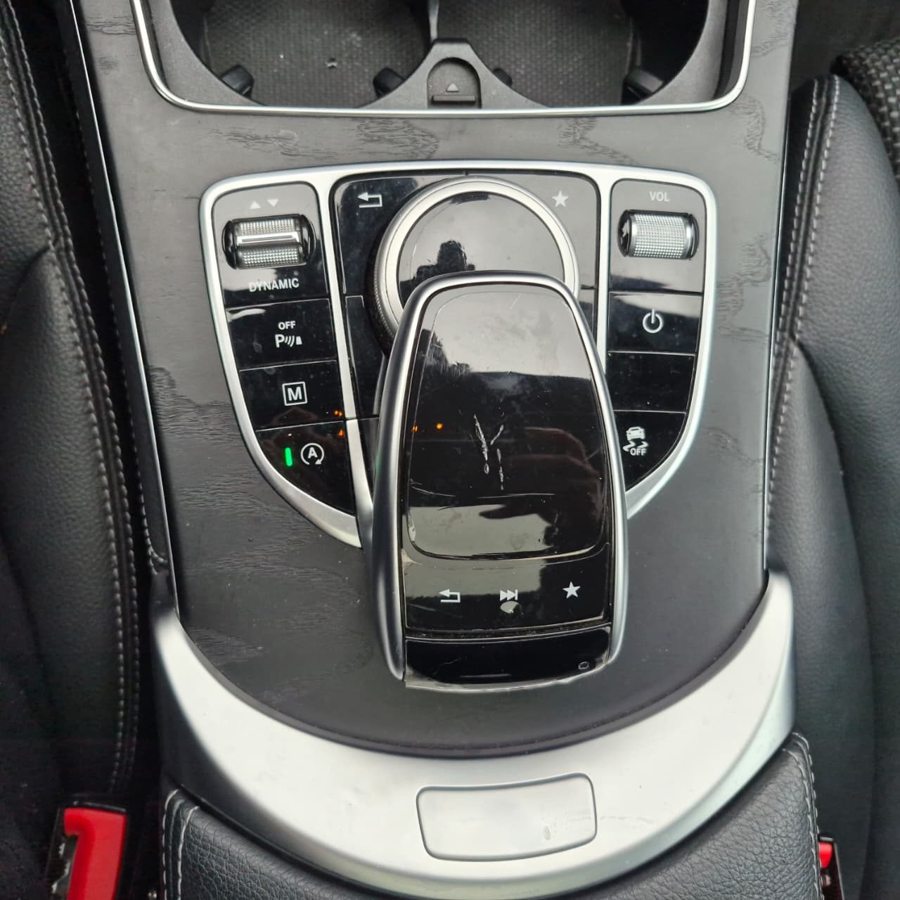 Mercedes-Benz Glc250 Dc — foto 15 de 15