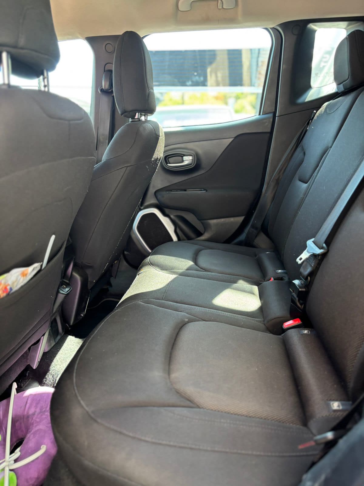 Jeep Renegade Sport — foto 6 de 14