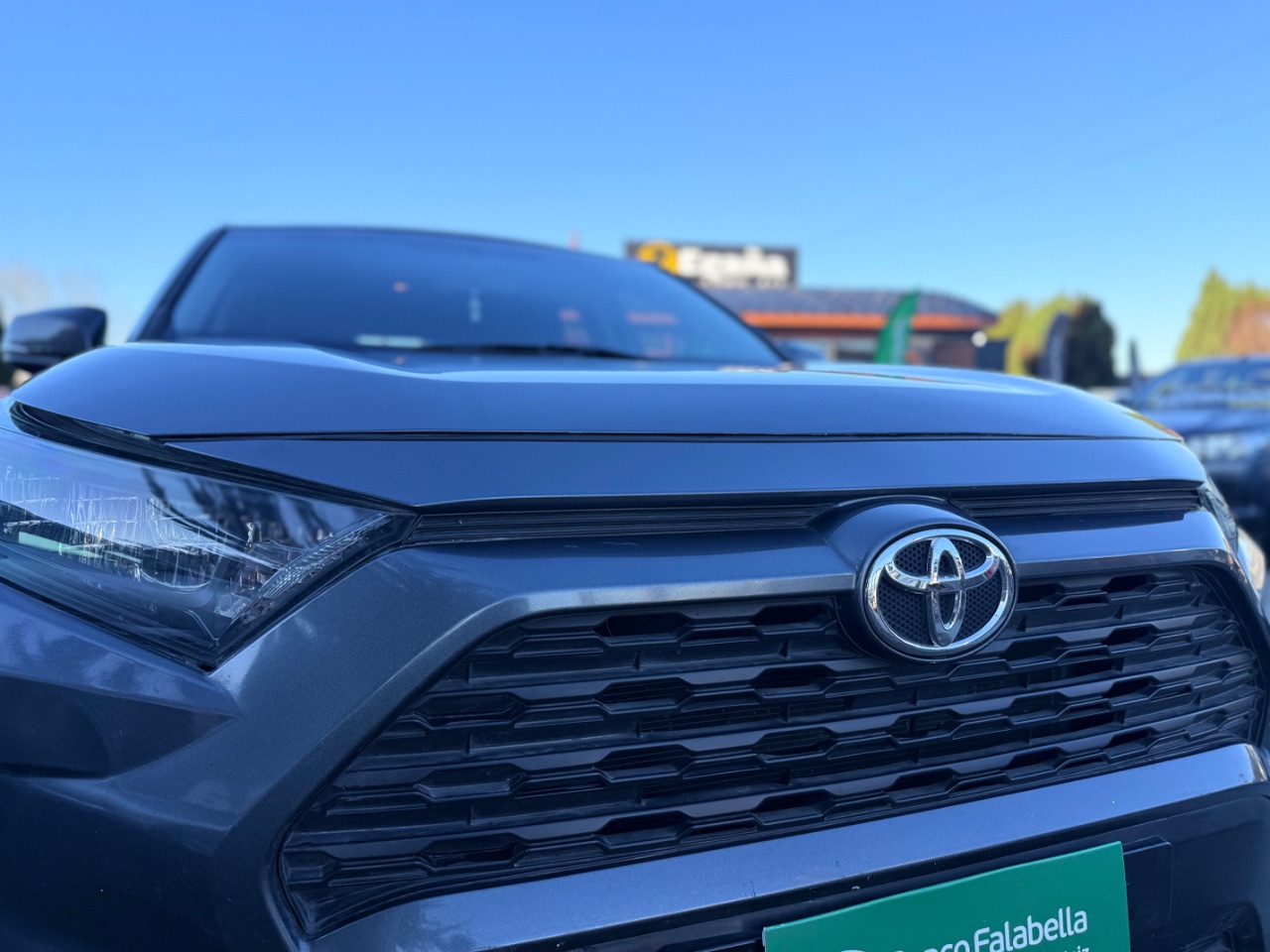 Toyota RAV4 — foto 10 de 11