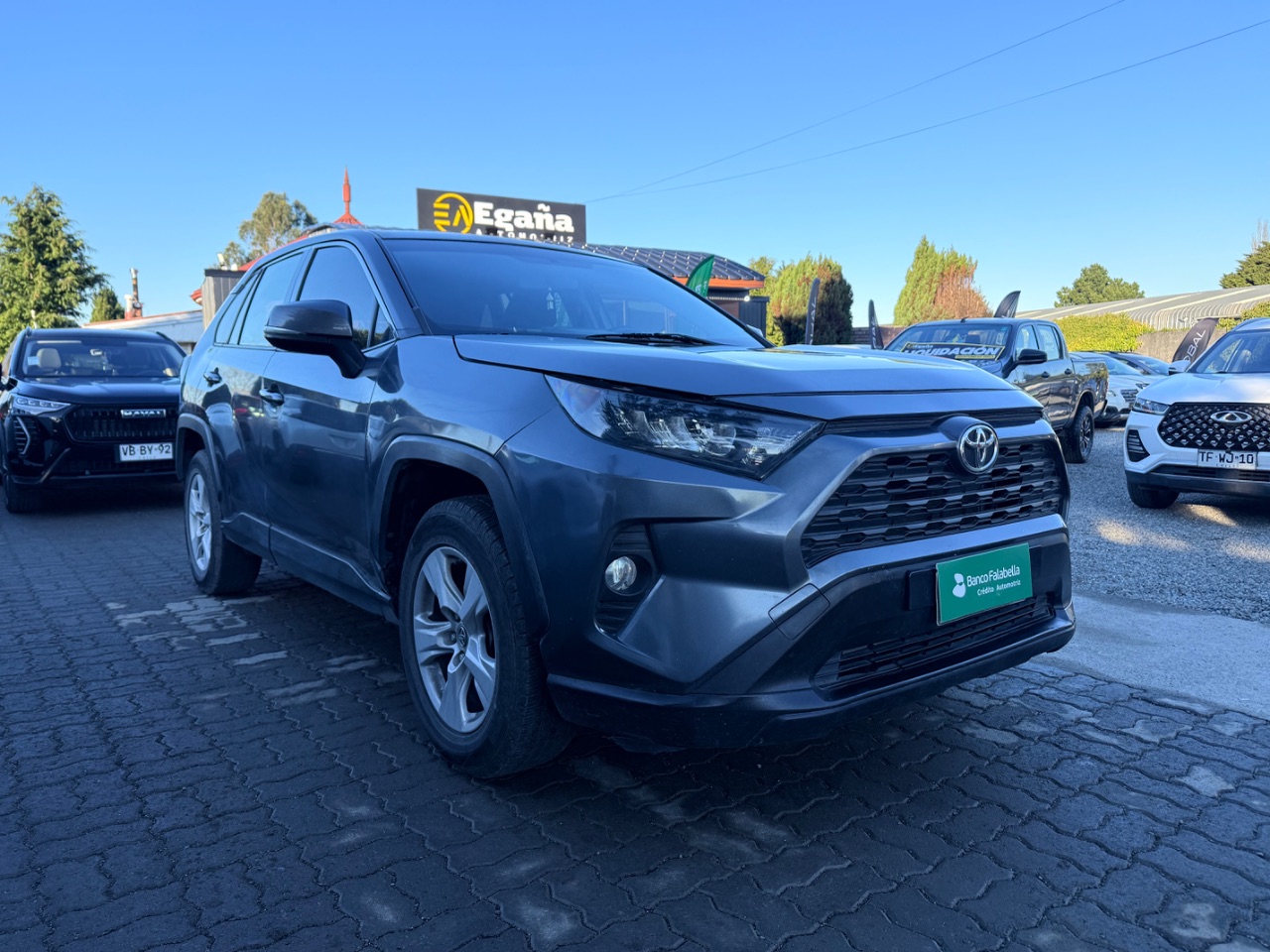 Toyota RAV4 — foto 11 de 11