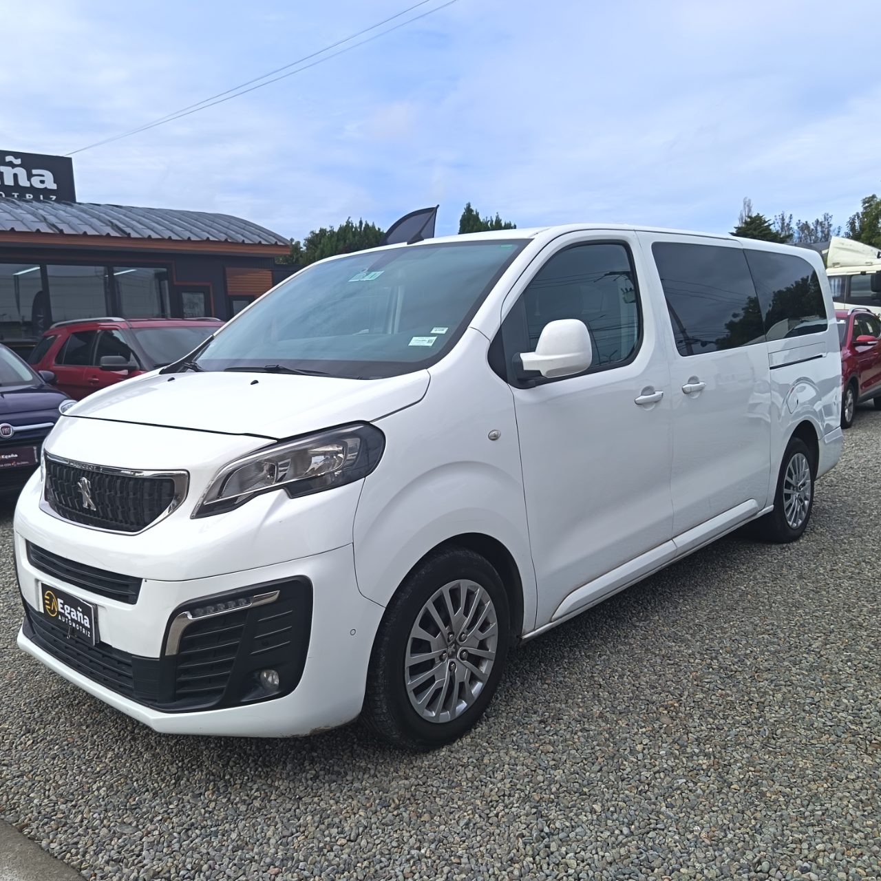 Peugeot Traveller L3 Bl — foto 15 de 15