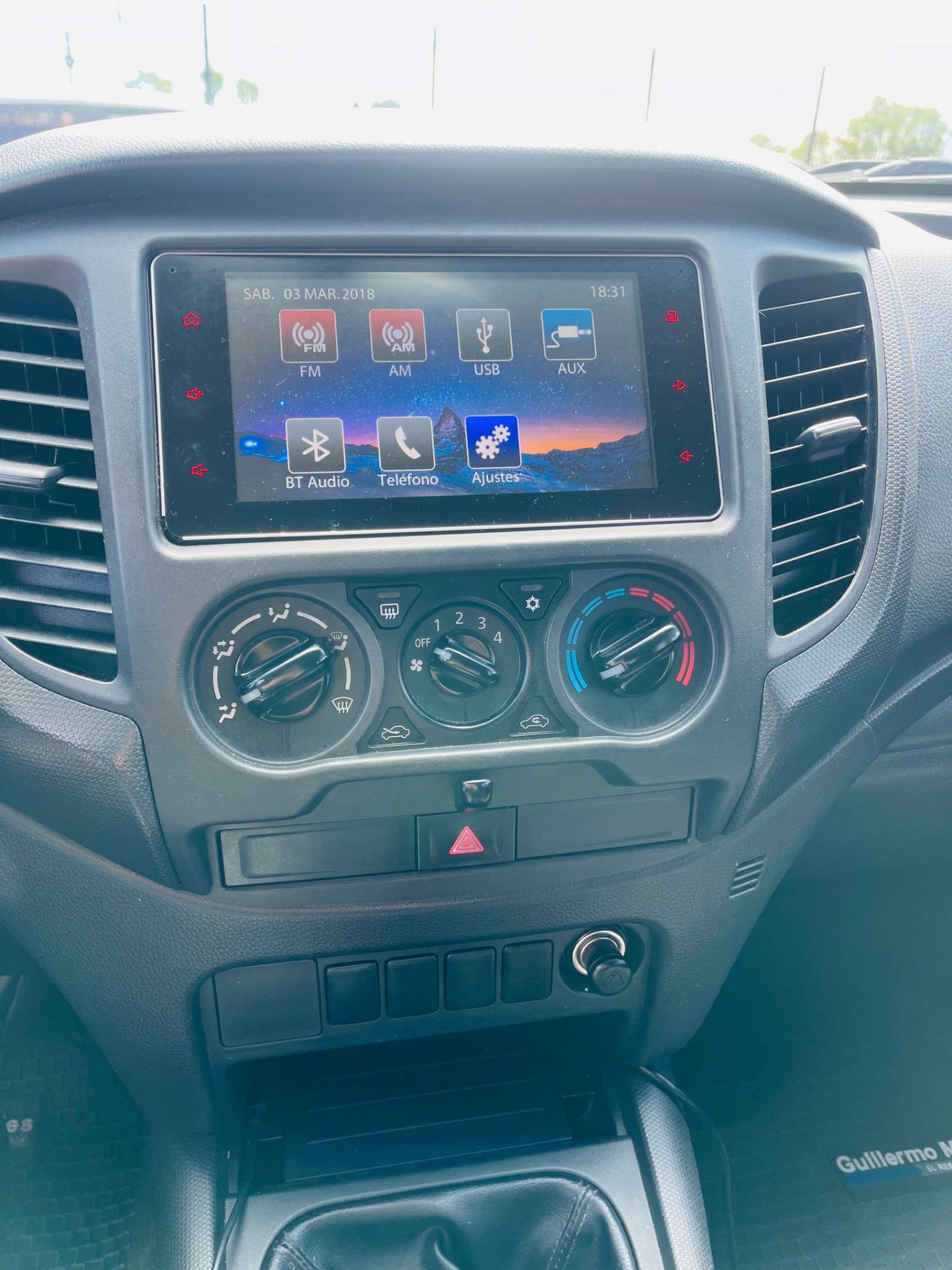 Mitsubishi L200 — foto 2 de 15