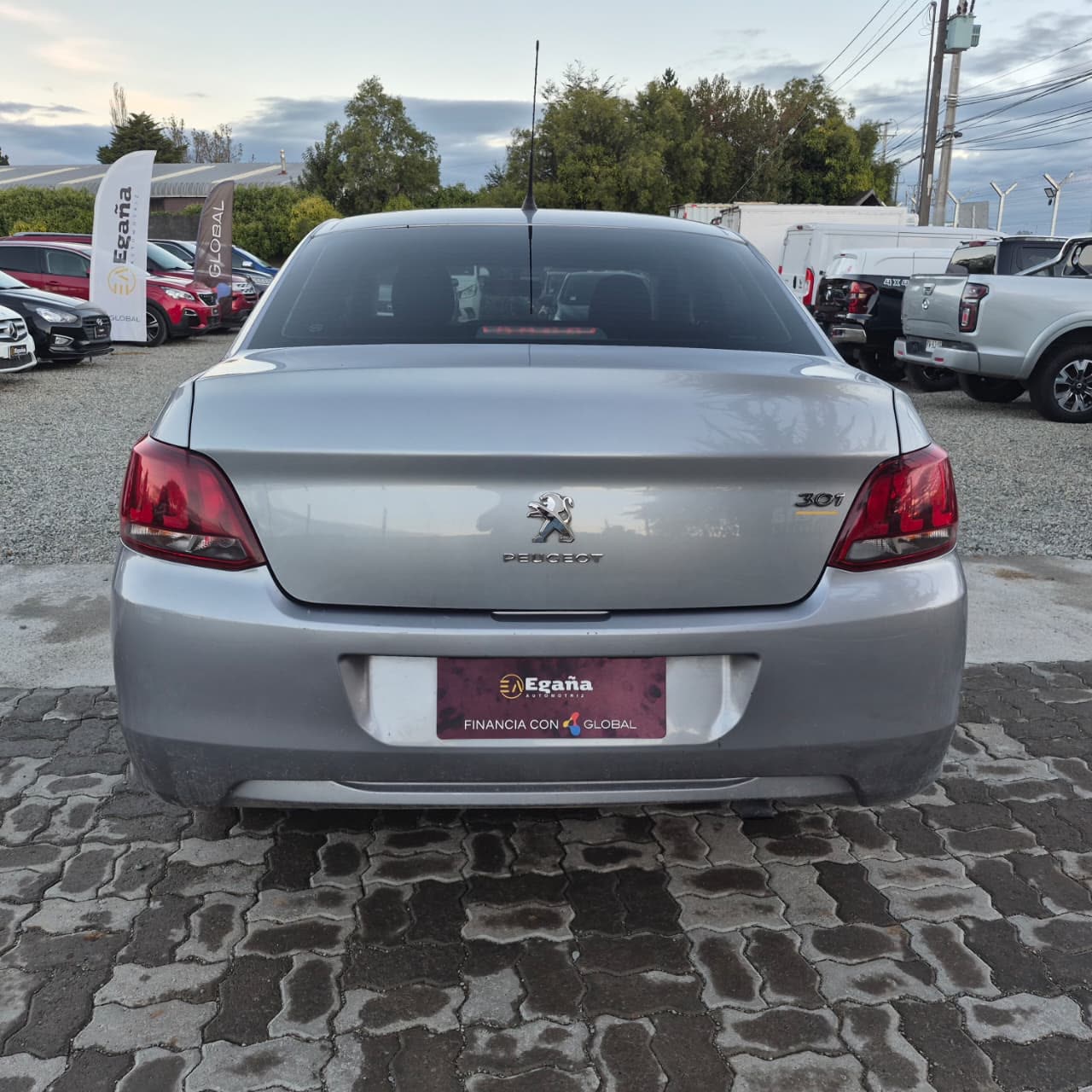 Peugeot 301 — foto 3 de 13