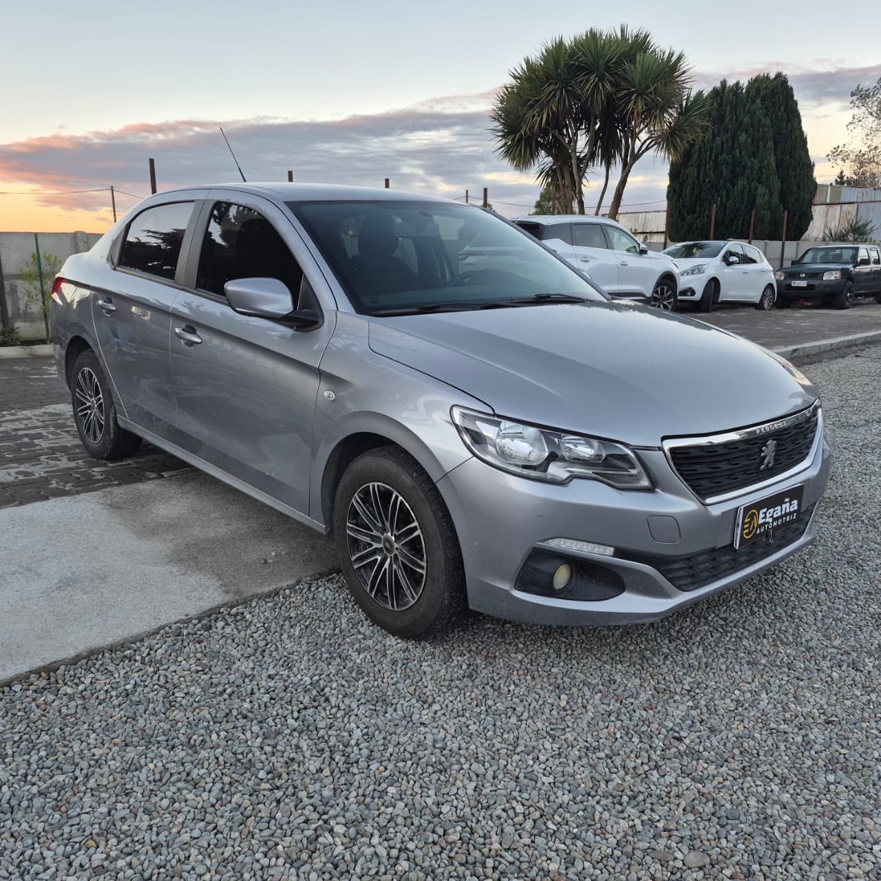 Peugeot 301 — foto 4 de 13