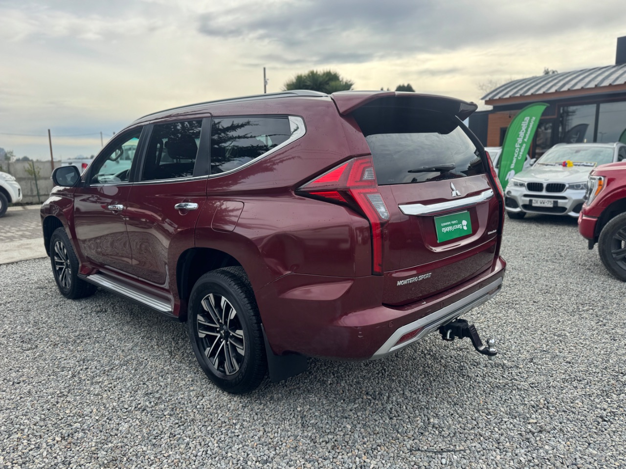 Mitsubishi Montero Sport — foto 6 de 14