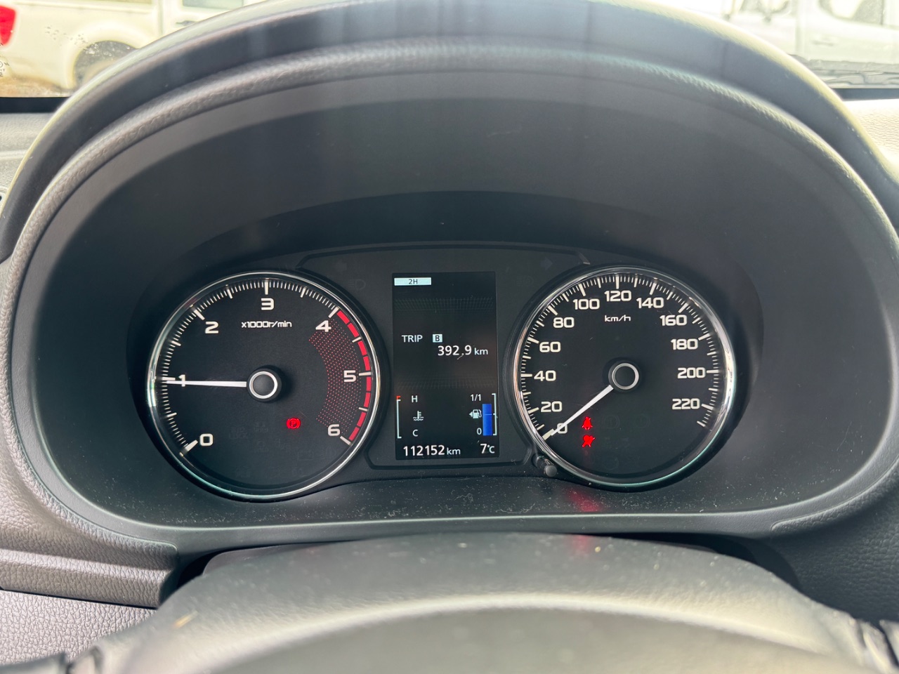 Mitsubishi Montero Sport — foto 12 de 14