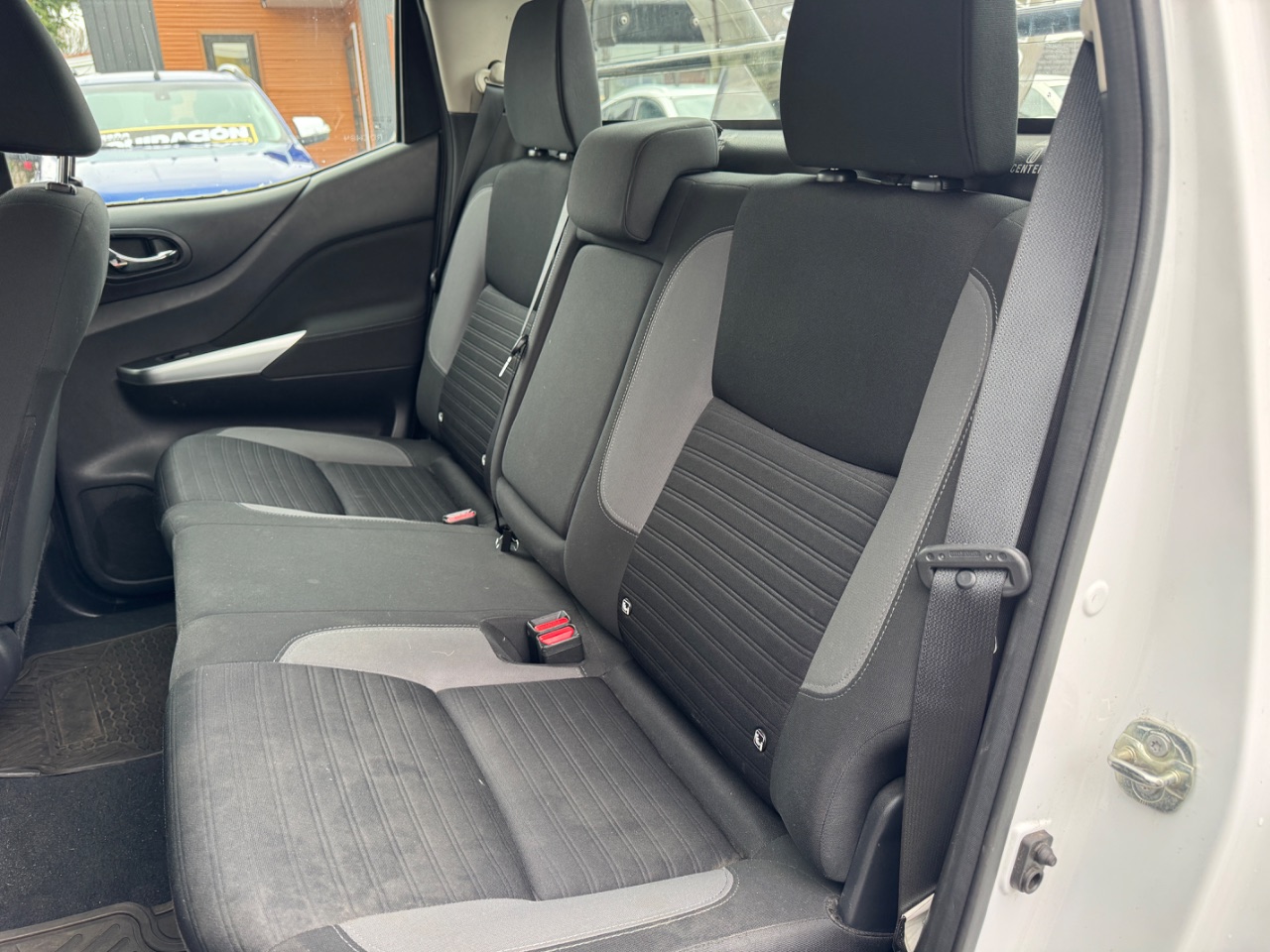 Nissan Navara Xe — foto 8 de 11