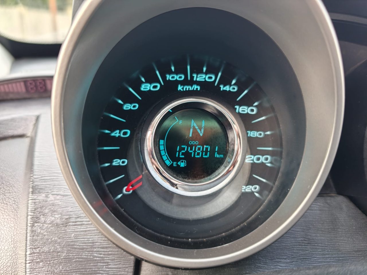 Mahindra Xuv500 — foto 2 de 12