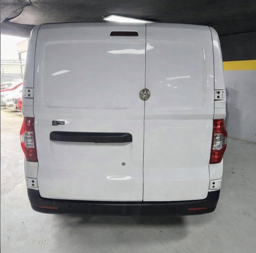 Maxus Ev30 — foto 4 de 11