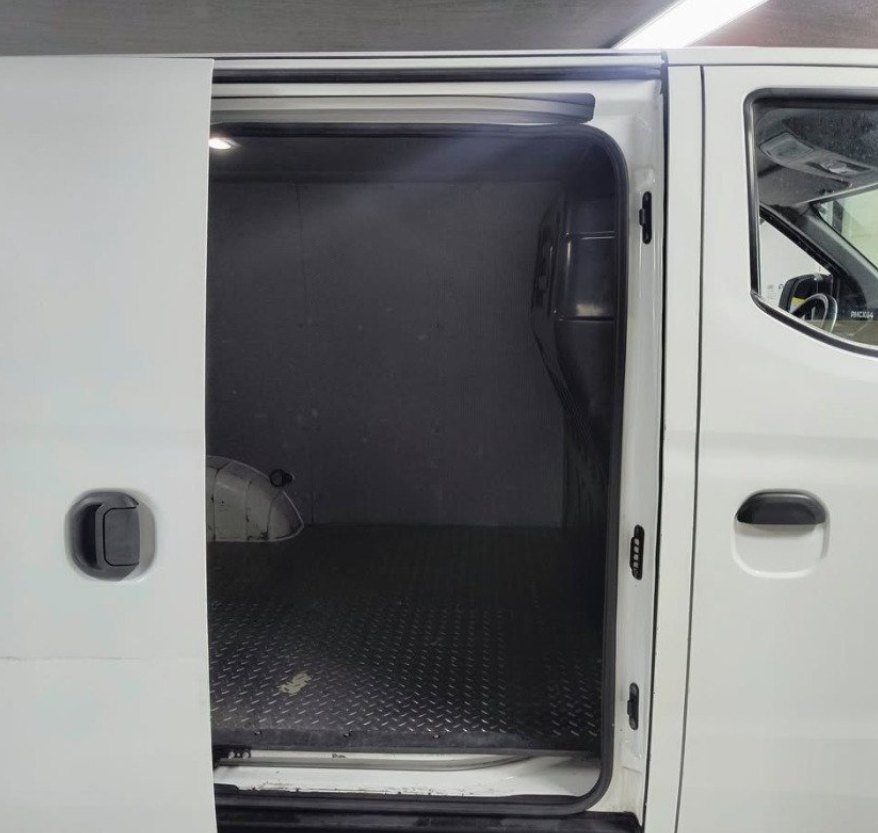 Maxus Ev30 — foto 5 de 11