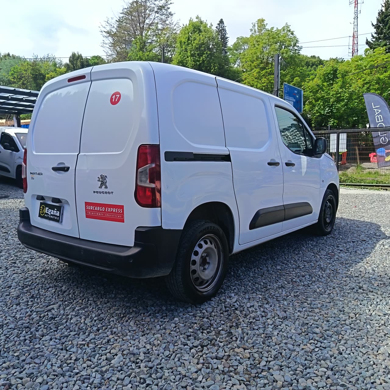 Peugeot Partner L1 — foto 9 de 14