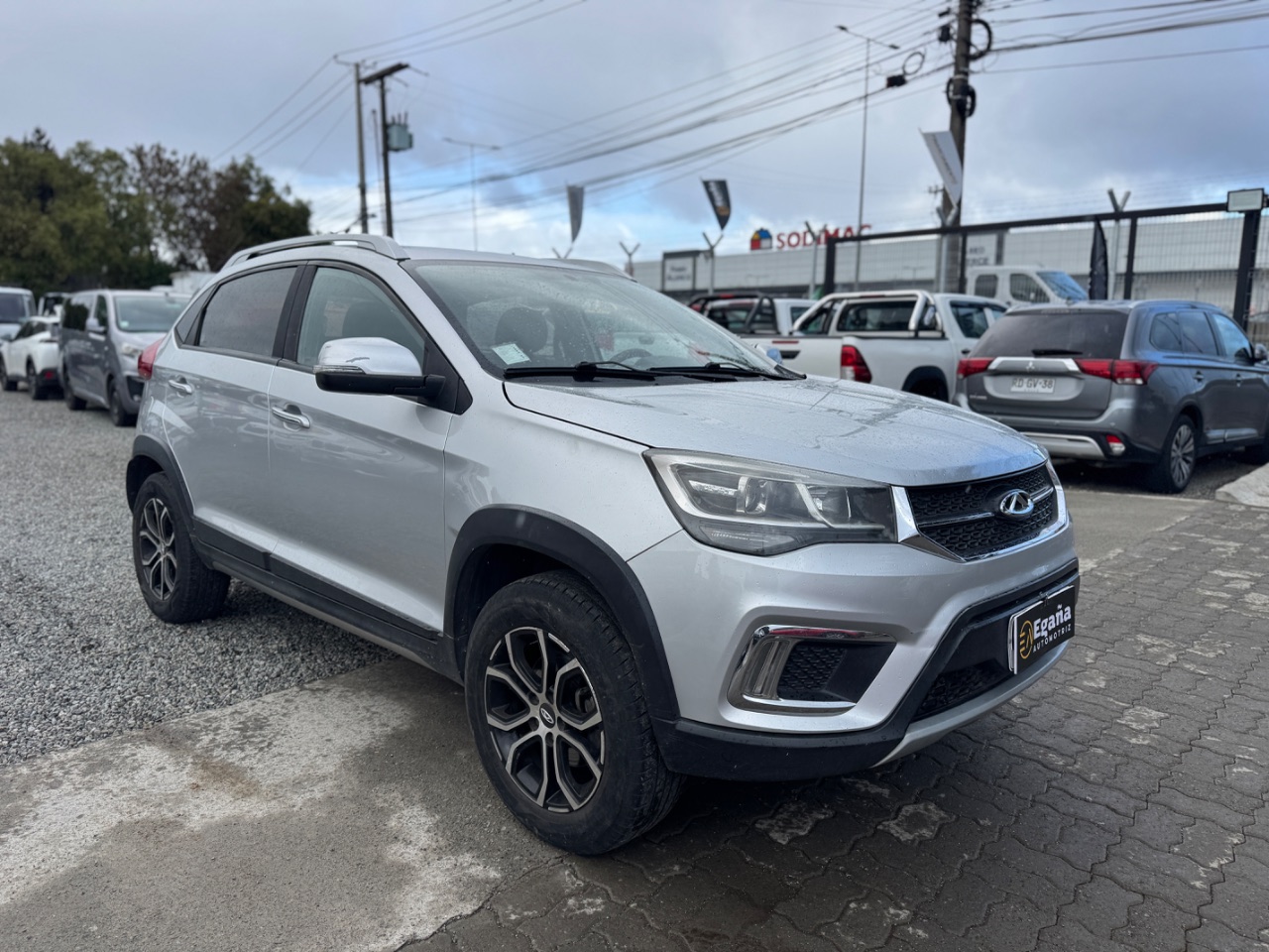 Chery Tiggo 2 — foto 3 de 12
