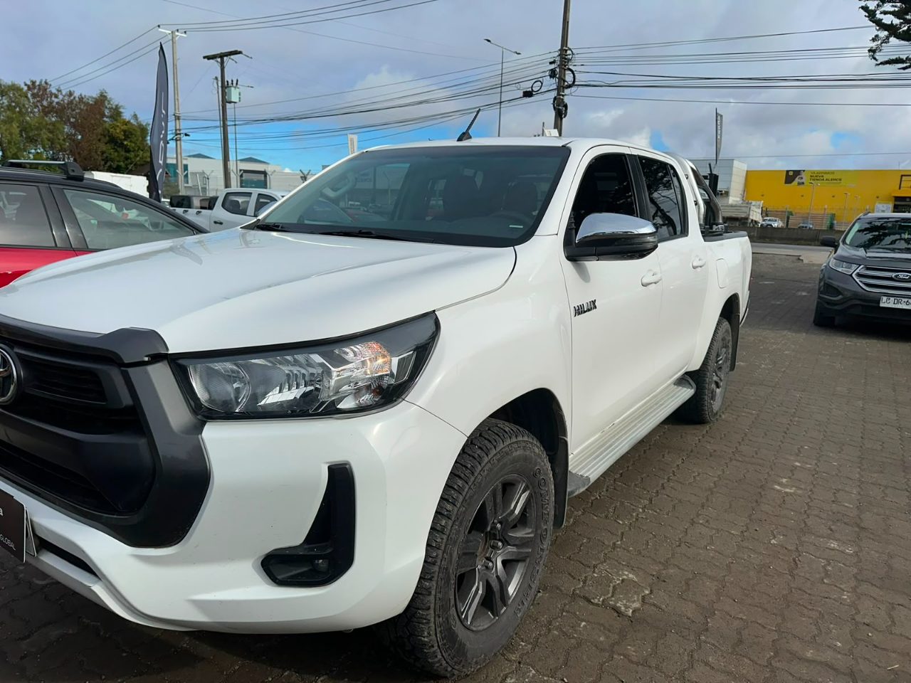 Toyota New Hilux — foto 7 de 12