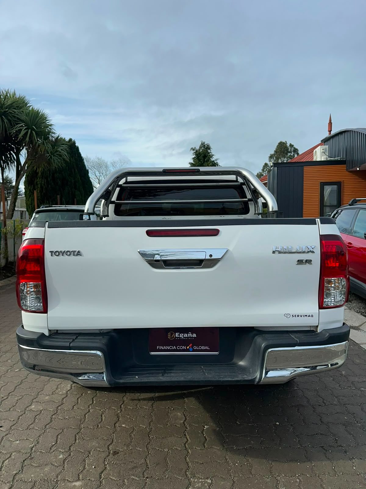 Toyota New Hilux — foto 8 de 12