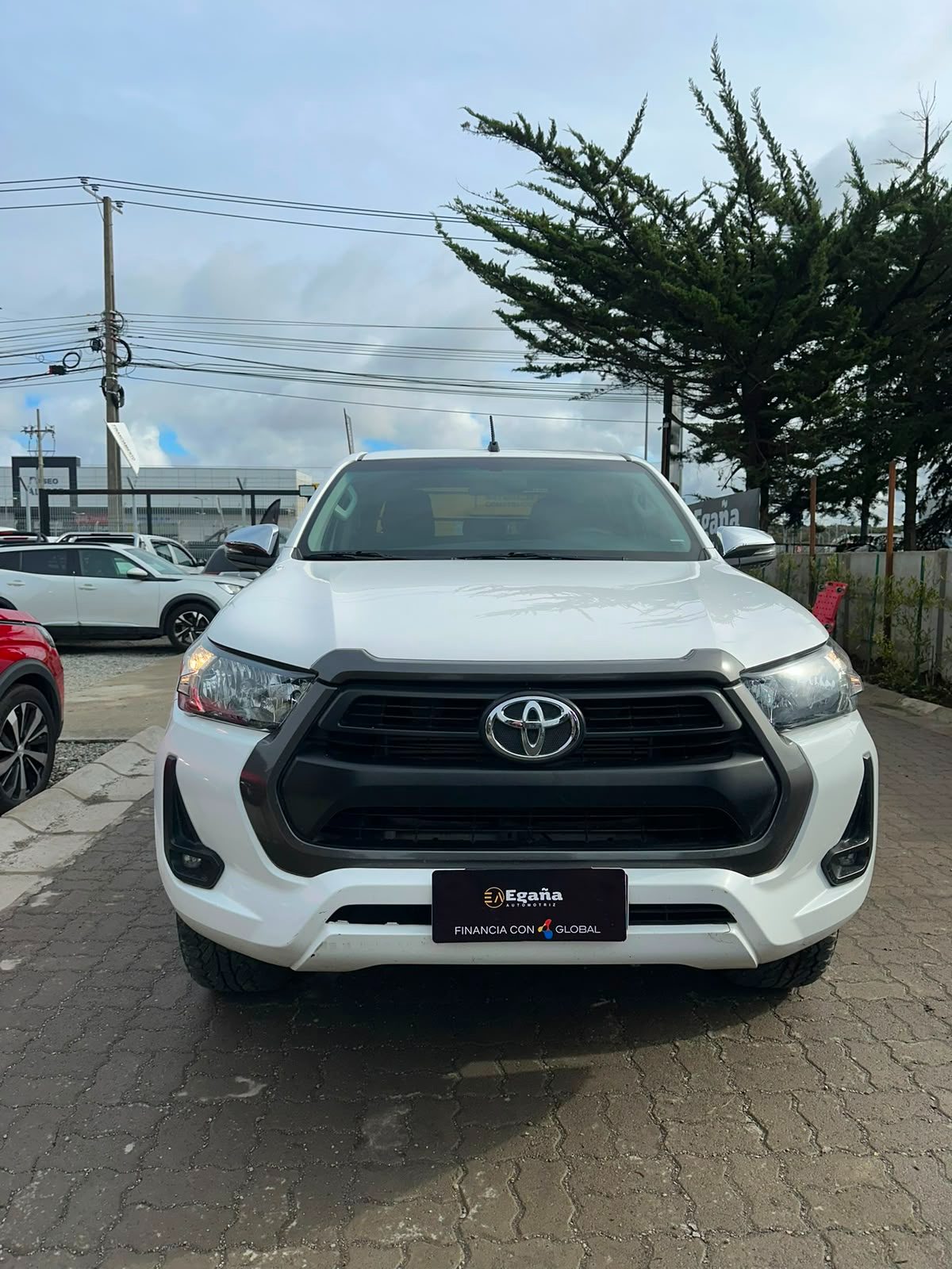 Toyota New Hilux — foto 10 de 12
