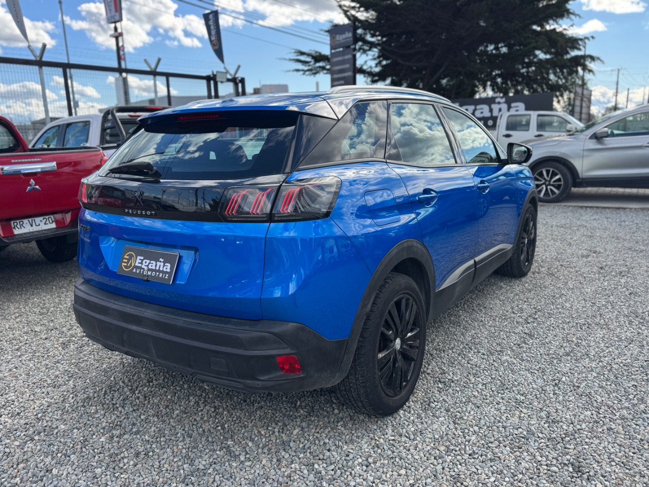 Peugeot 3008 Blue Hdi — foto 4 de 12