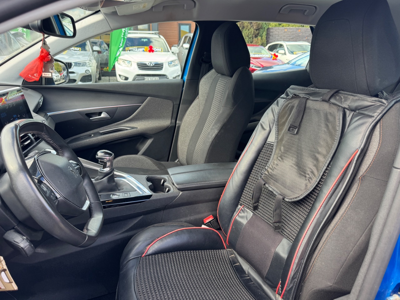 Peugeot 3008 Blue Hdi — foto 7 de 12