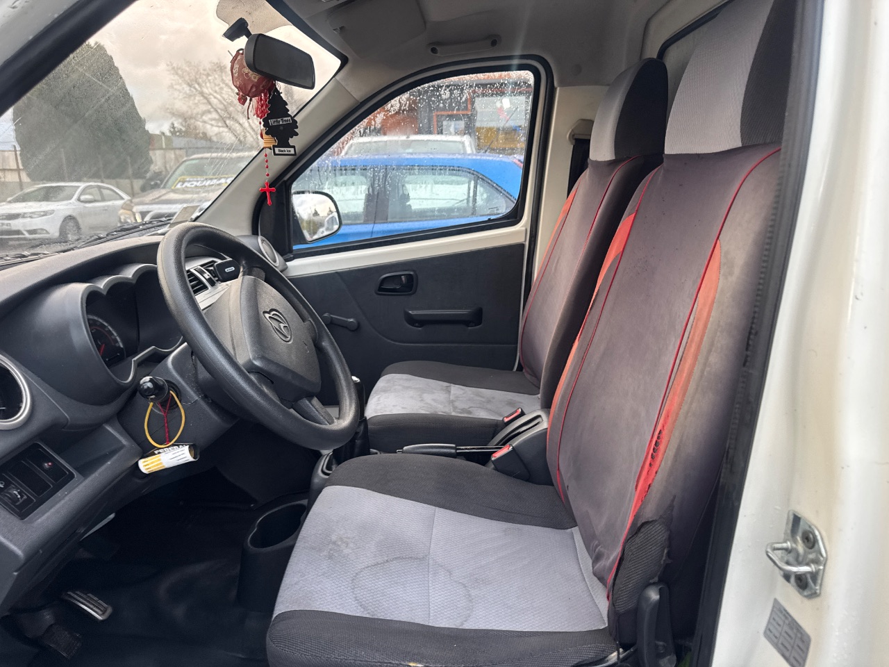 Changan Md201 Cargo Box Pick Up — foto 7 de 11
