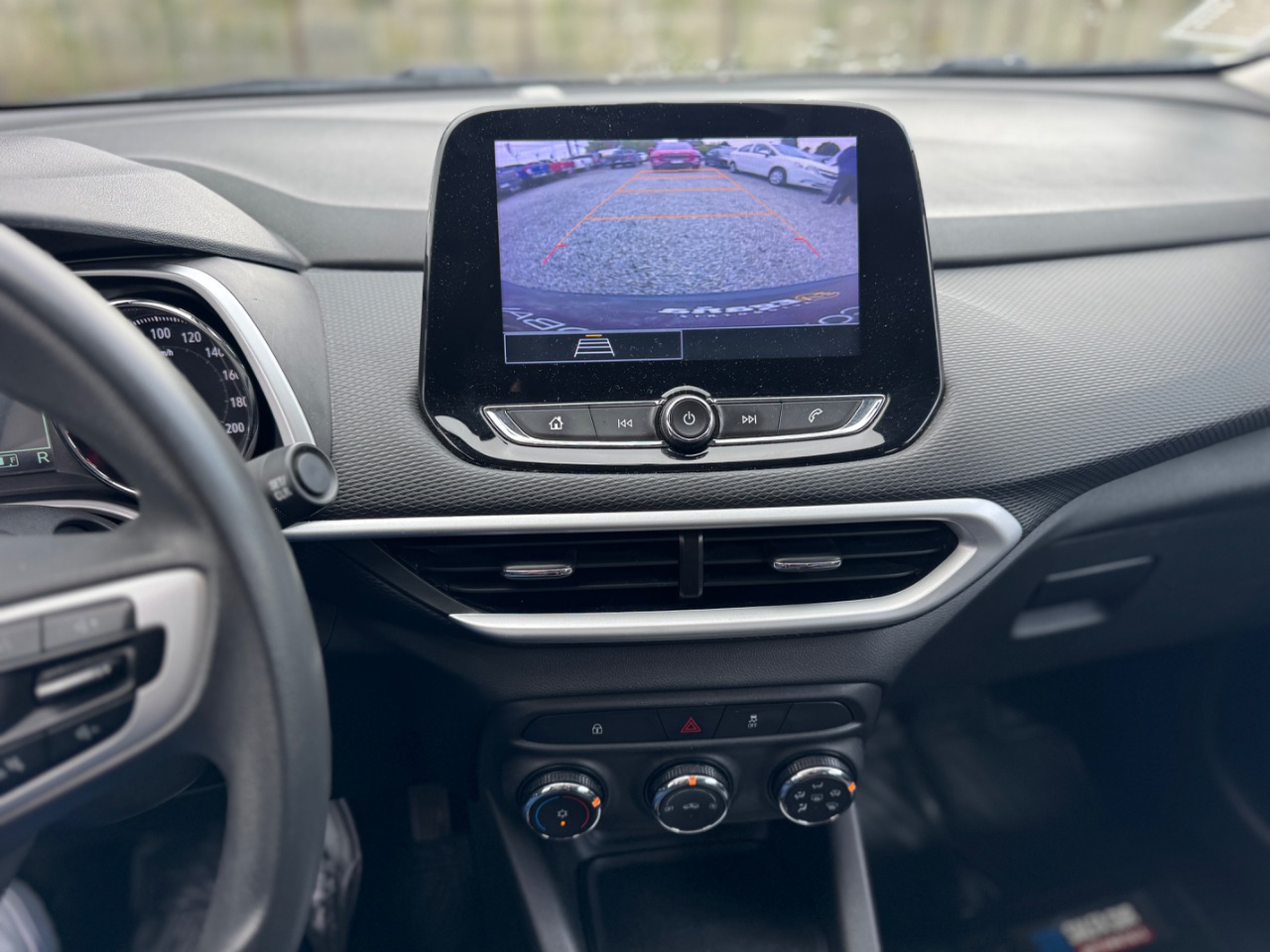 Chevrolet Tracker — foto 12 de 13