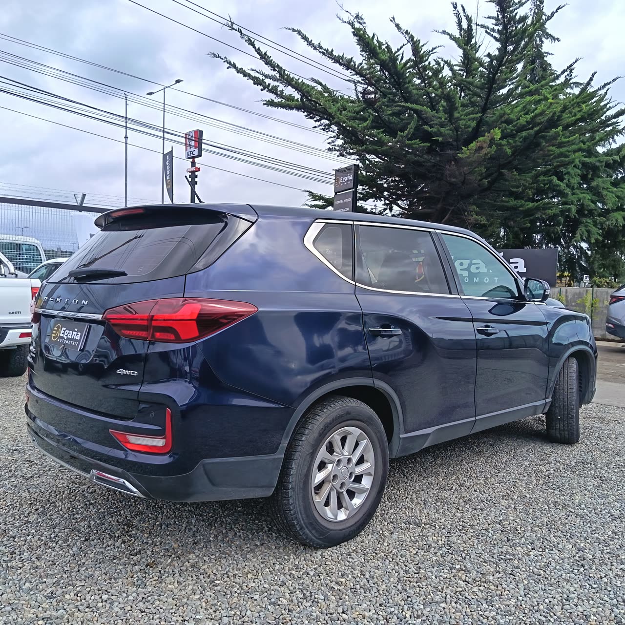 SsangYong Rexton — foto 13 de 15