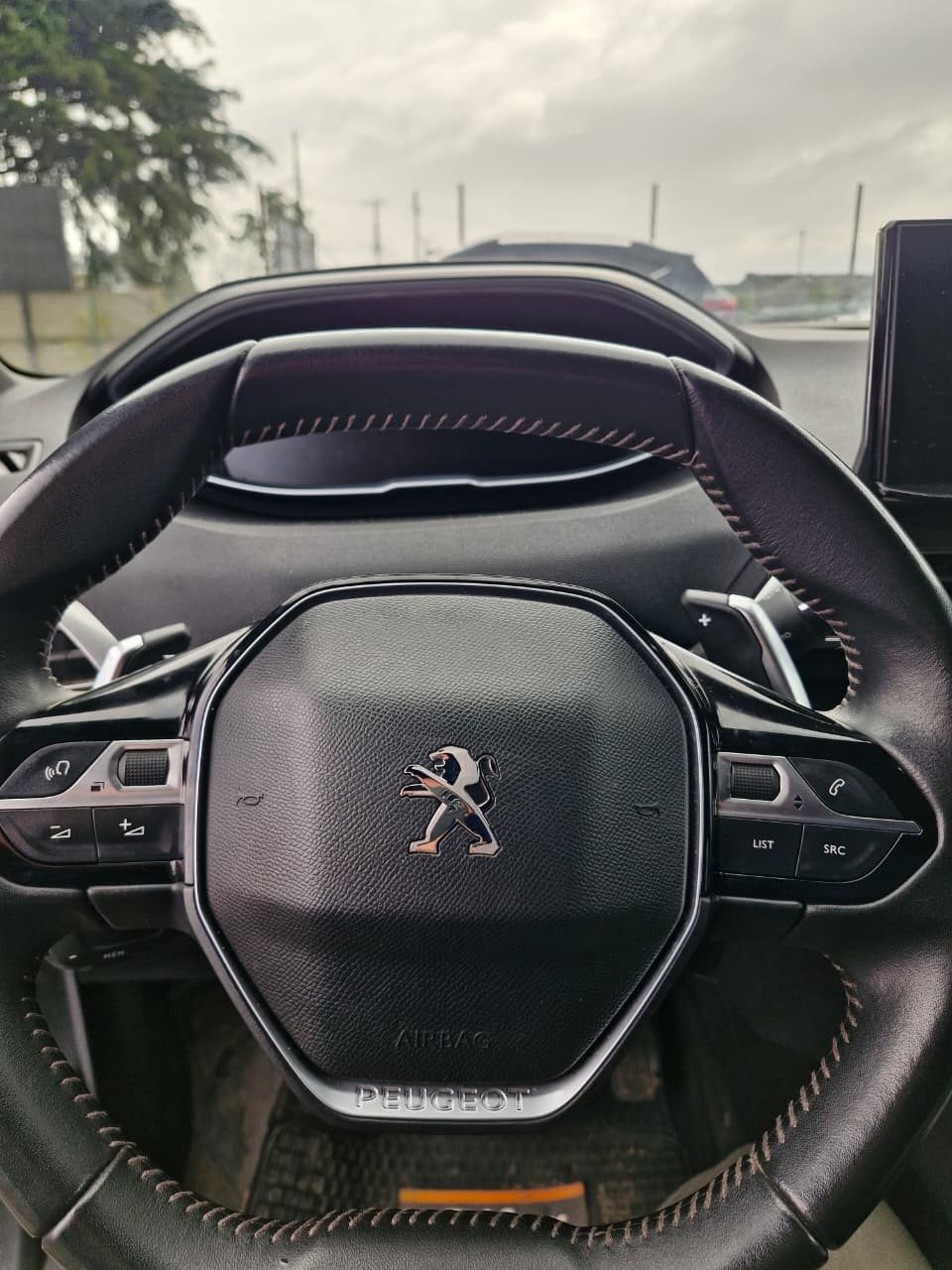 Peugeot 3008 Allure Pack Blue Hdi — foto 11 de 11