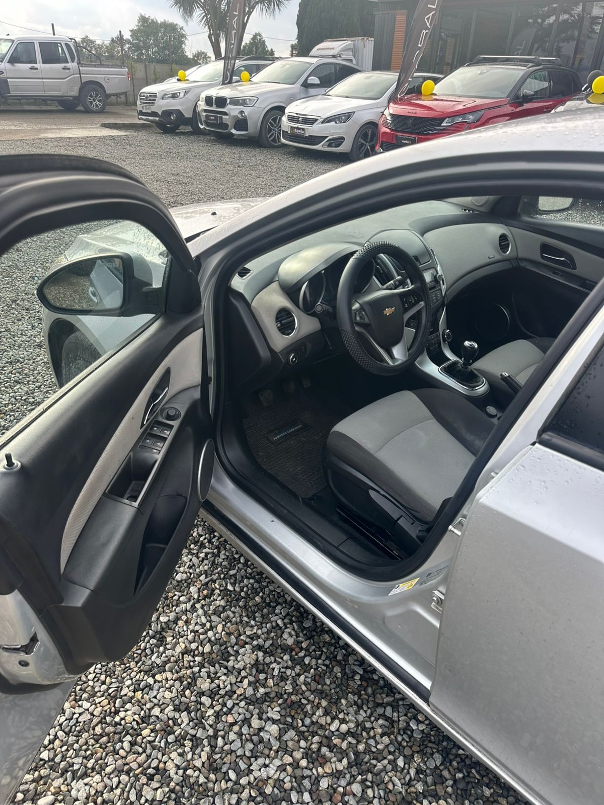 Chevrolet Cruze — foto 11 de 13