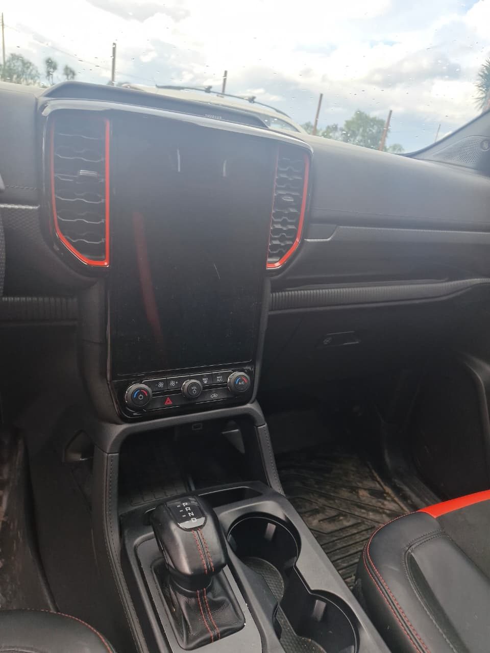 Ford Raptor — foto 2 de 12