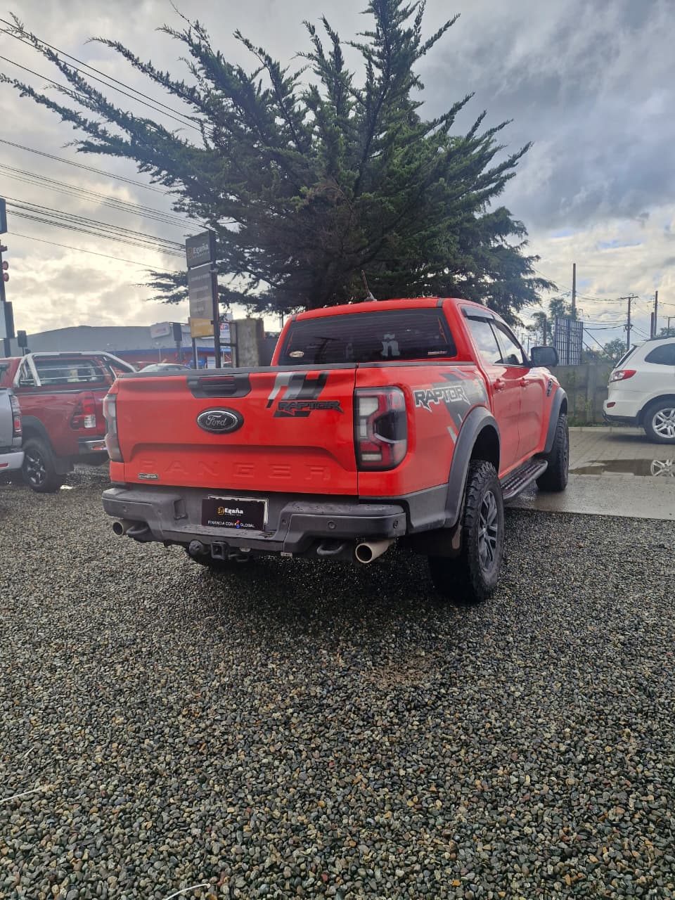 Ford Raptor — foto 7 de 12