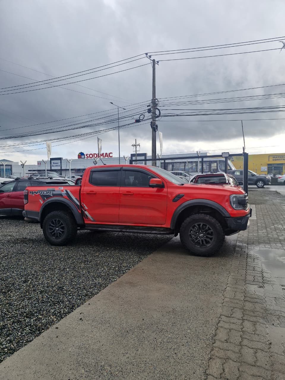 Ford Raptor — foto 8 de 12