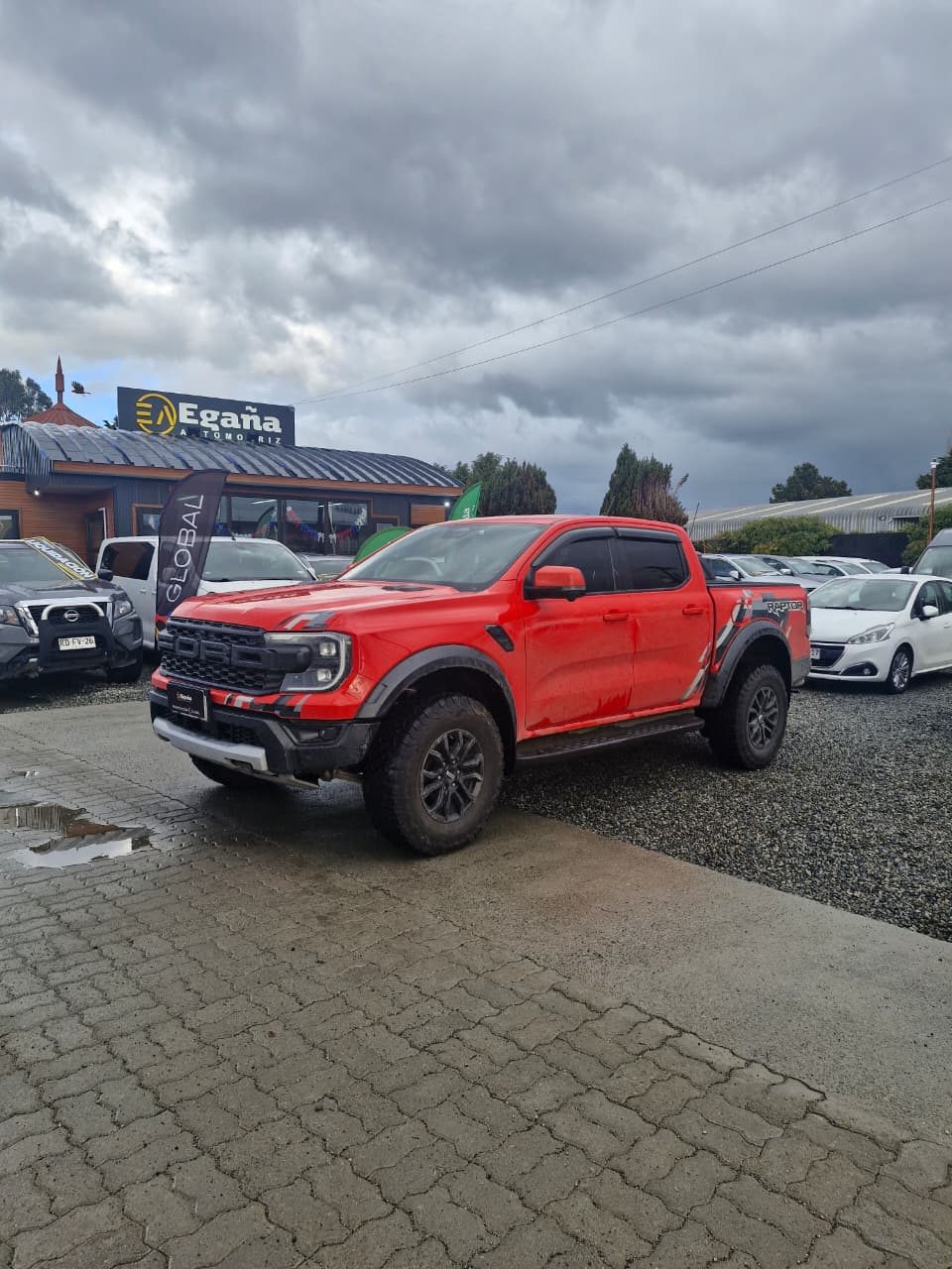 Ford Raptor — foto 11 de 12